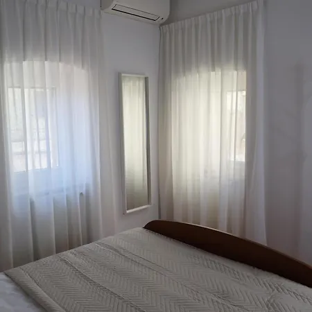 Apartment Neo Tinjan